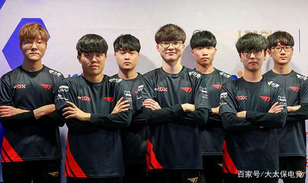 亚洲足球的 亚洲足球的