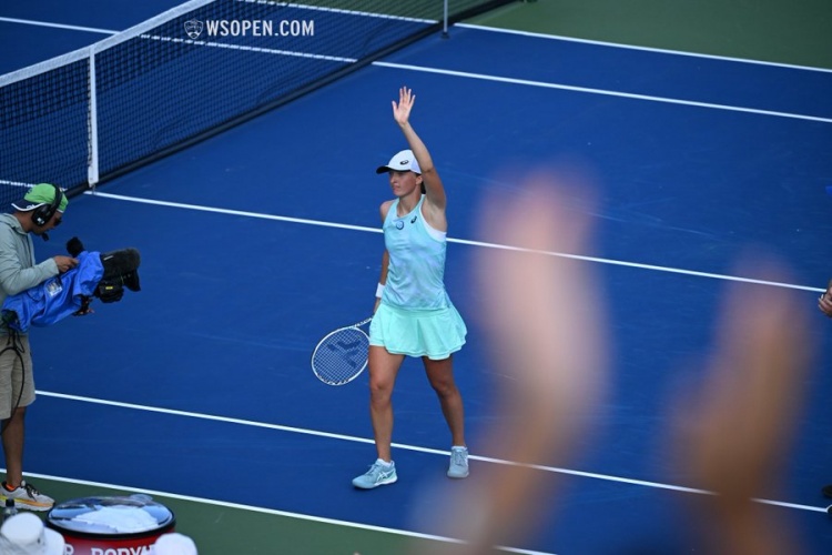 撑比赛的全 撑比赛的全