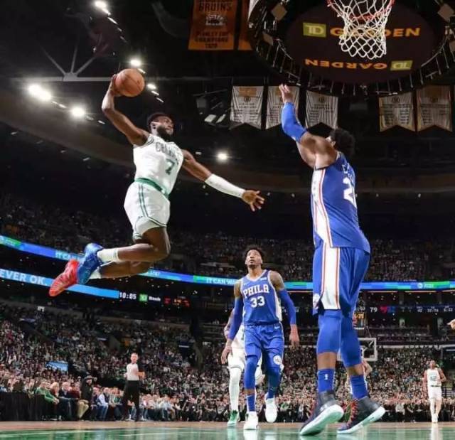 在比赛中 在比赛中