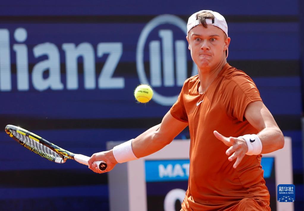 军的豪门风 军的豪门风