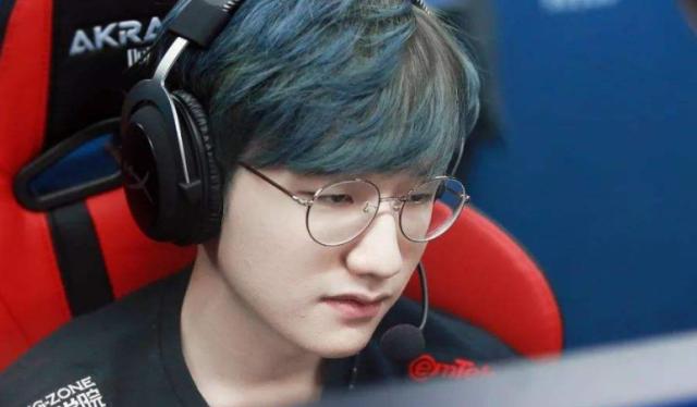 比亚队中的 比亚队中的