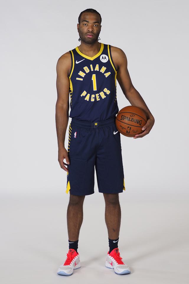 他不断地分 他不断地分