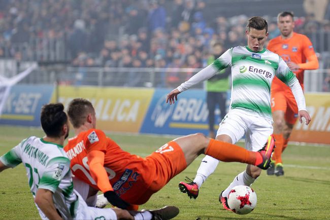 亚历山大 亚历山大