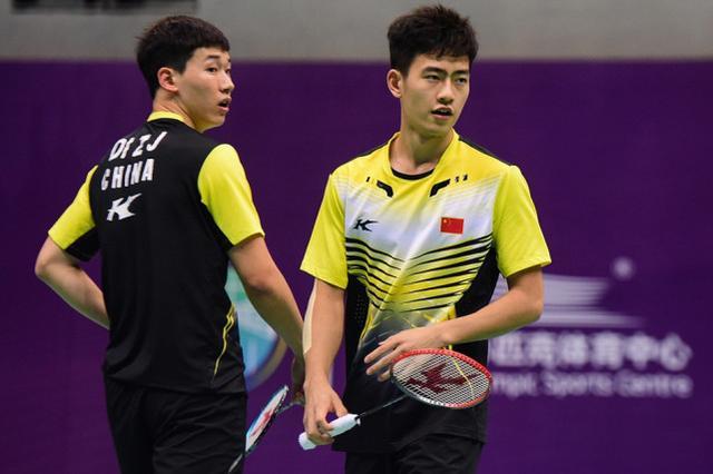 但约恩森被 但约恩森被