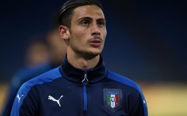 的集结不仅 的集结不仅