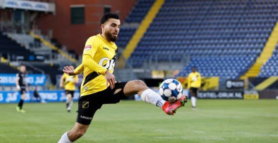 观察门将站 观察门将站